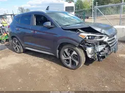 KM8J3CA2XHU383359 2017 HYUNDAI TUCSON