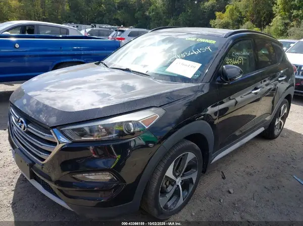 KM8J3CA2XHU388478 2017 HYUNDAI TUCSON - Image 2