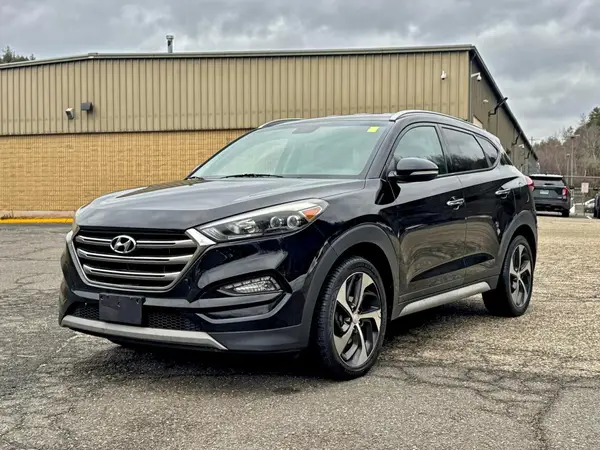 KM8J3CA2XHU394362 2017 HYUNDAI TUCSON - Image 2