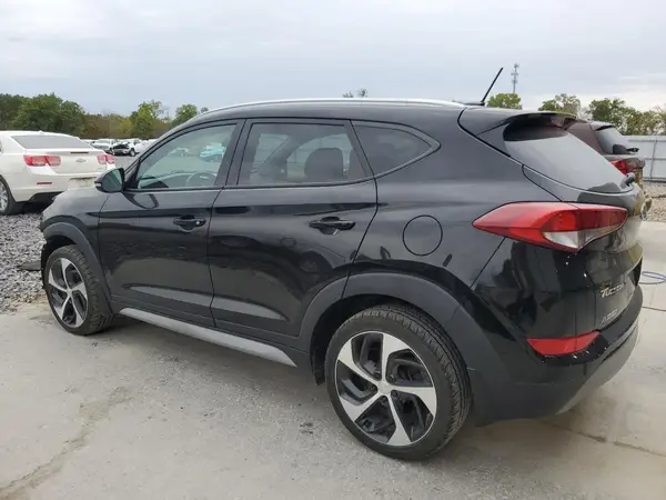 KM8J3CA2XHU401732 2017 HYUNDAI TUCSON - Image 2