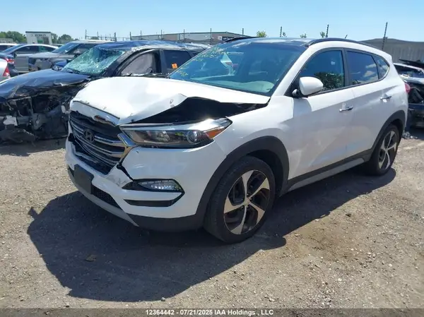 KM8J3CA2XHU450395 2017 HYUNDAI TUCSON - Image 2