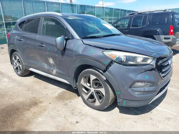 KM8J3CA2XHU507761 2017 HYUNDAI TUCSON - Image 1