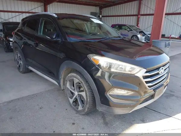 KM8J3CA2XHU534555 2017 HYUNDAI TUCSON - Image 1