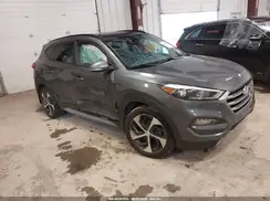 KM8J3CA2XHU554658 2017 HYUNDAI TUCSON