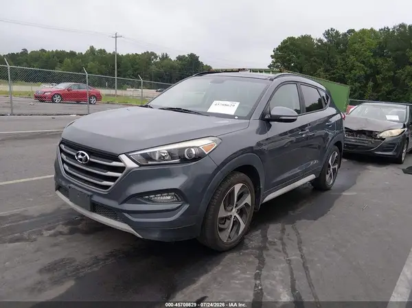 KM8J3CA2XHU554837 2017 HYUNDAI TUCSON - Image 2
