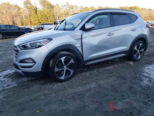 KM8J3CA2XHU569273 2017 HYUNDAI TUCSON - Image 1