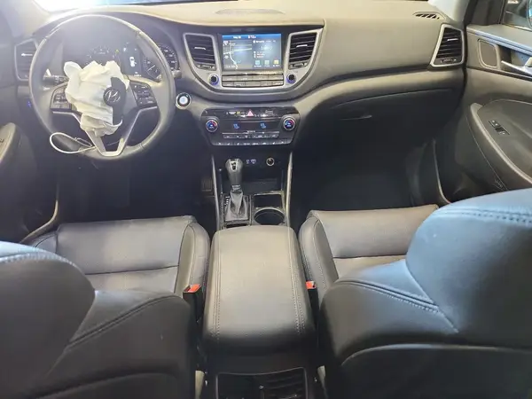 KM8J3CA2XJU621796 2018 HYUNDAI TUCSON - Image 8