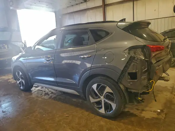 KM8J3CA2XJU642647 2018 HYUNDAI TUCSON - Image 2