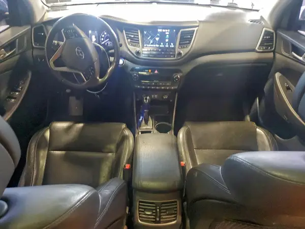 KM8J3CA2XJU642647 2018 HYUNDAI TUCSON - Image 8