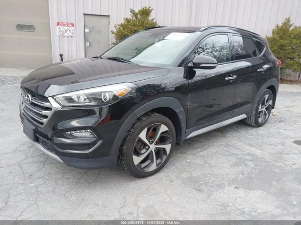 KM8J3CA2XJU651395 2018 HYUNDAI TUCSON - Image 2