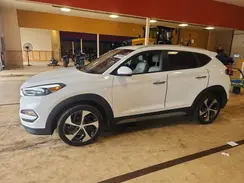 KM8J3CA2XJU653227 2018 HYUNDAI TUCSON