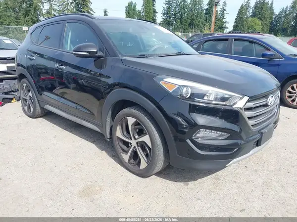 KM8J3CA2XJU674885 2018 HYUNDAI TUCSON - Image 1