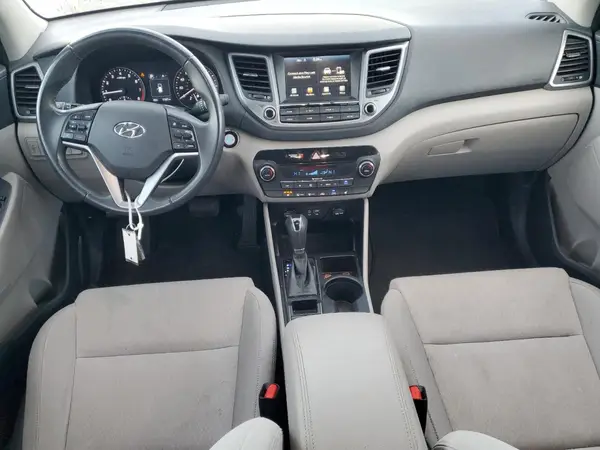 KM8J3CA2XJU687491 2018 HYUNDAI TUCSON - Image 8