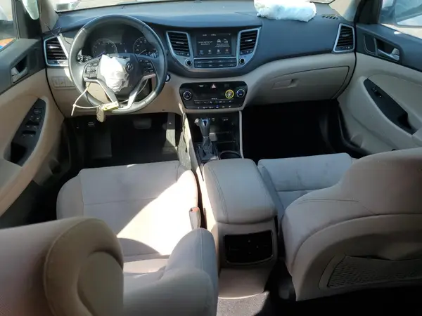 KM8J3CA2XJU723714 2018 HYUNDAI TUCSON - Image 8