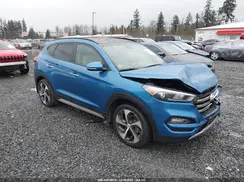 KM8J3CA2XJU777871 2018 HYUNDAI TUCSON