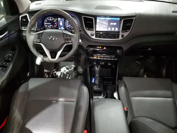 KM8J3CA2XJU791852 2018 HYUNDAI TUCSON - Image 8