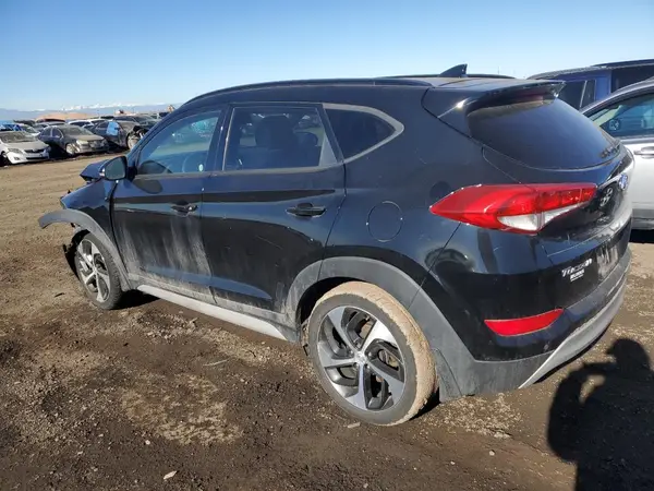 KM8J3CA2XJU795447 2018 HYUNDAI TUCSON - Image 2
