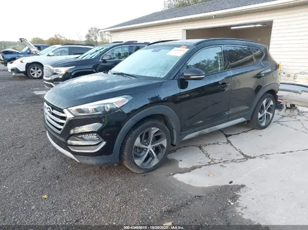 KM8J3CA2XJU796324 2018 HYUNDAI TUCSON - Image 2