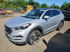 KM8J3CA2XJU797683 2018 HYUNDAI TUCSON