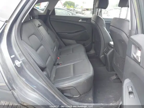 KM8J3CA2XJU798235 2018 HYUNDAI TUCSON - Image 8