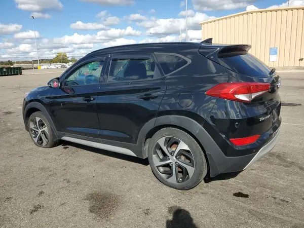 KM8J3CA2XJU817124 2018 HYUNDAI TUCSON - Image 2