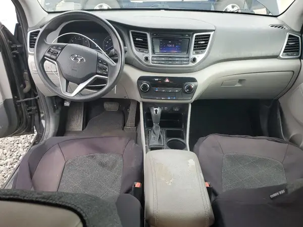KM8J3CA40GU058509 2016 HYUNDAI TUCSON - Image 8