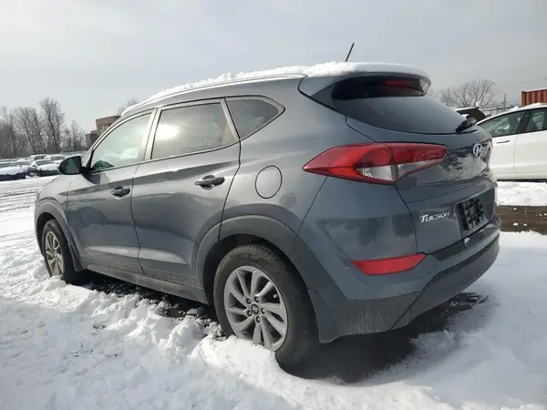 KM8J3CA40GU066237 2016 HYUNDAI TUCSON - Image 2