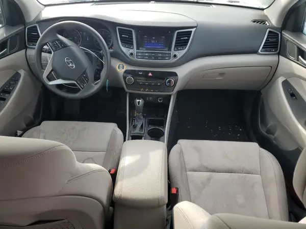 KM8J3CA40GU066237 2016 HYUNDAI TUCSON - Image 8