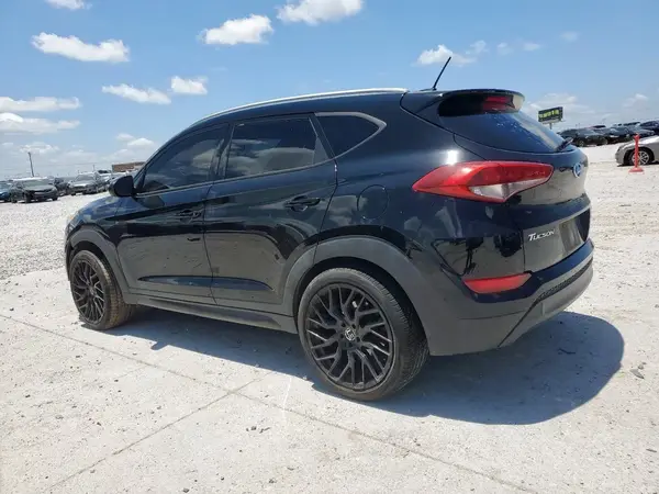 KM8J3CA40GU068764 2016 HYUNDAI TUCSON - Image 2