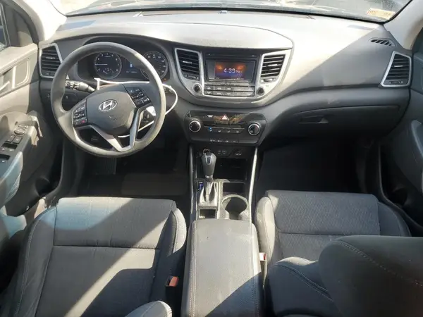 KM8J3CA40GU073432 2016 HYUNDAI TUCSON - Image 8