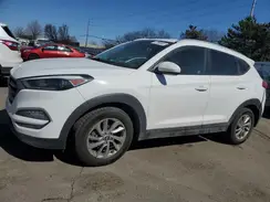 KM8J3CA40GU077254 2016 HYUNDAI TUCSON