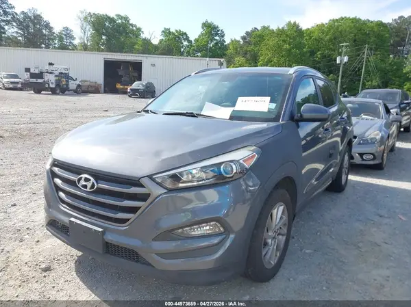 KM8J3CA40GU090134 2016 HYUNDAI TUCSON - Image 2