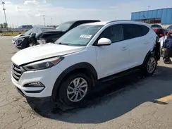 KM8J3CA40GU098590 2016 HYUNDAI TUCSON
