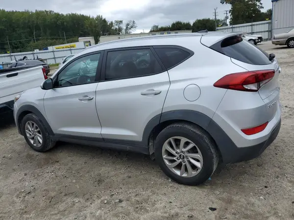 KM8J3CA40GU100631 2016 HYUNDAI TUCSON - Image 2
