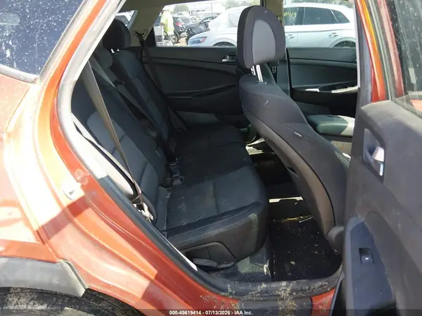 KM8J3CA40GU123407 2016 HYUNDAI TUCSON - Image 8