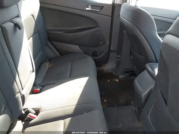 KM8J3CA40GU126887 2016 HYUNDAI TUCSON - Image 8