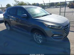 KM8J3CA40GU128915 2016 HYUNDAI TUCSON