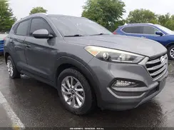 KM8J3CA40GU130020 2016 HYUNDAI TUCSON