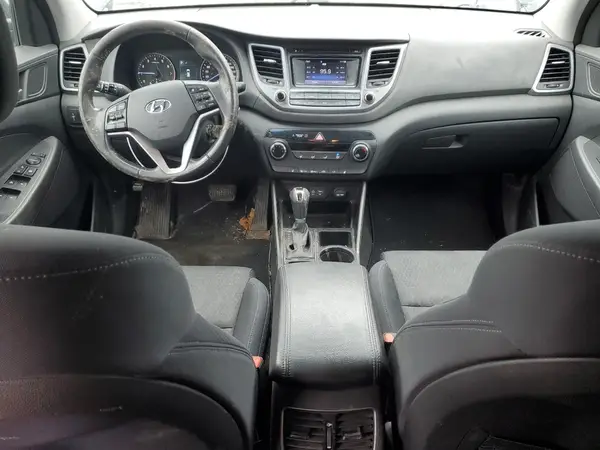 KM8J3CA40GU139753 2016 HYUNDAI TUCSON - Image 8