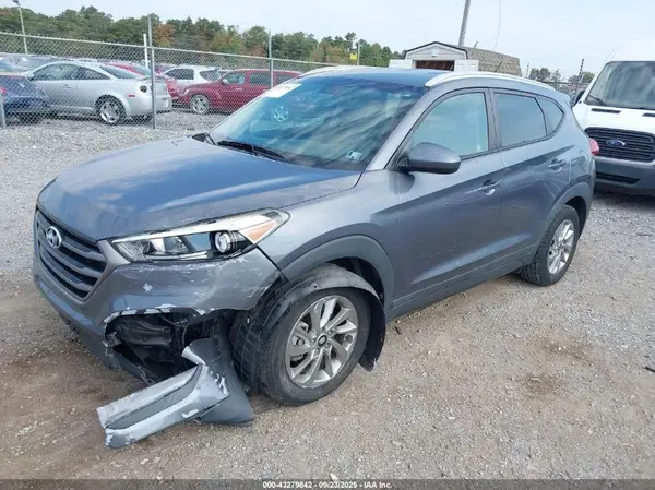 KM8J3CA40GU144404 2016 HYUNDAI TUCSON - Image 2
