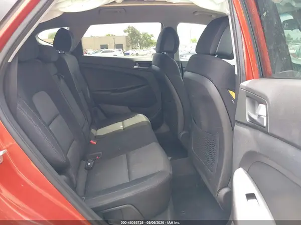 KM8J3CA40GU158206 2016 HYUNDAI TUCSON - Image 8