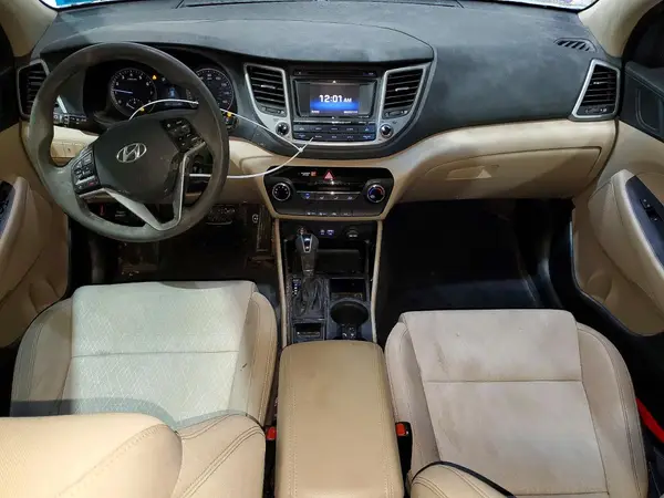 KM8J3CA40GU163079 2016 HYUNDAI TUCSON - Image 8