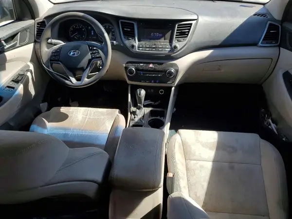 KM8J3CA40GU176155 2016 HYUNDAI TUCSON - Image 8