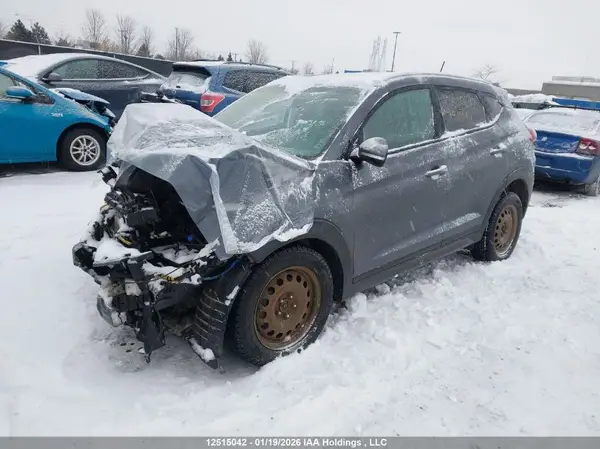 KM8J3CA40GU196499 2016 HYUNDAI TUCSON - Image 2