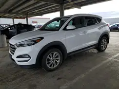 KM8J3CA40GU230490 2016 HYUNDAI TUCSON