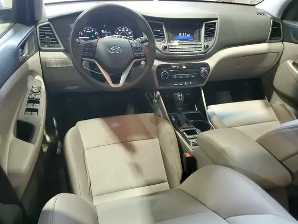 KM8J3CA40GU238430 2016 HYUNDAI TUCSON - Image 8