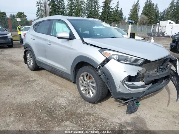 KM8J3CA40GU257379 2016 HYUNDAI TUCSON - Image 1