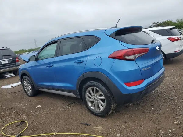 KM8J3CA40HU260929 2017 HYUNDAI TUCSON - Image 2