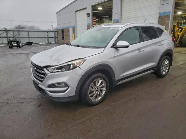 KM8J3CA40HU273356 2017 HYUNDAI TUCSON - Image 1