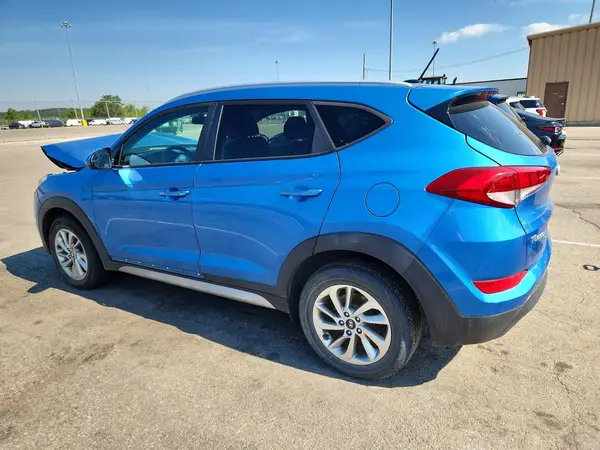 KM8J3CA40HU275494 2017 HYUNDAI TUCSON - Image 2